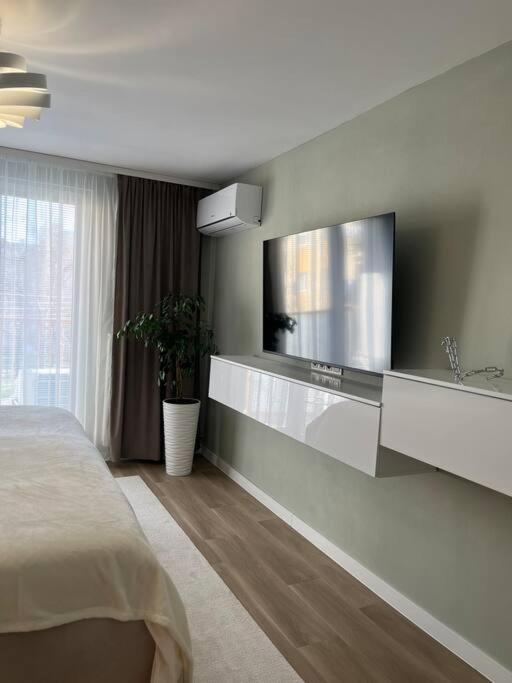 Apartman Artemis Apartment โกชิเซ ภายนอก รูปภาพ